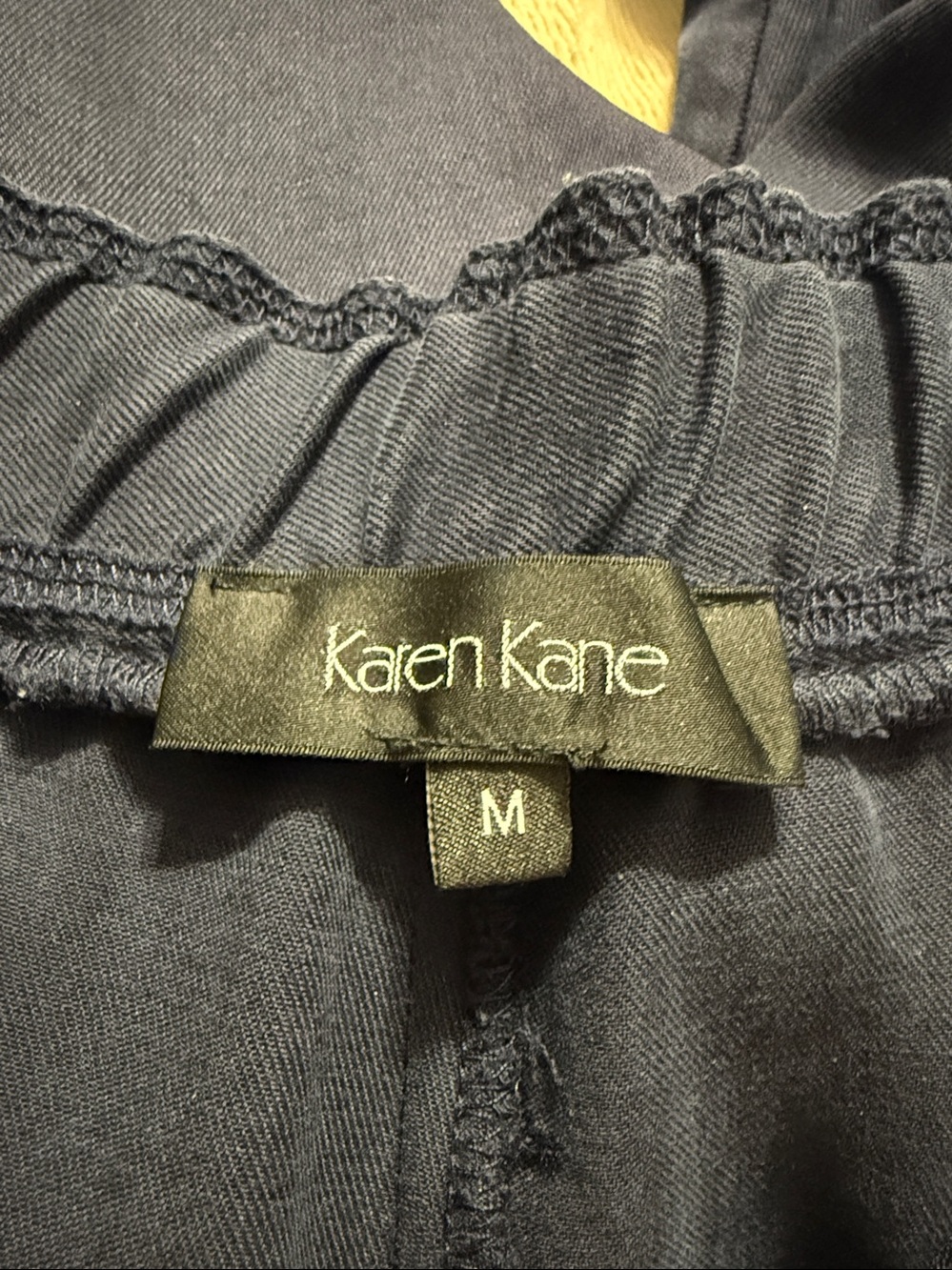 Karen Kane Relaxed Rayon Blend Navy Pants Size: M Inseam: 29” - Picture 4 of 4
